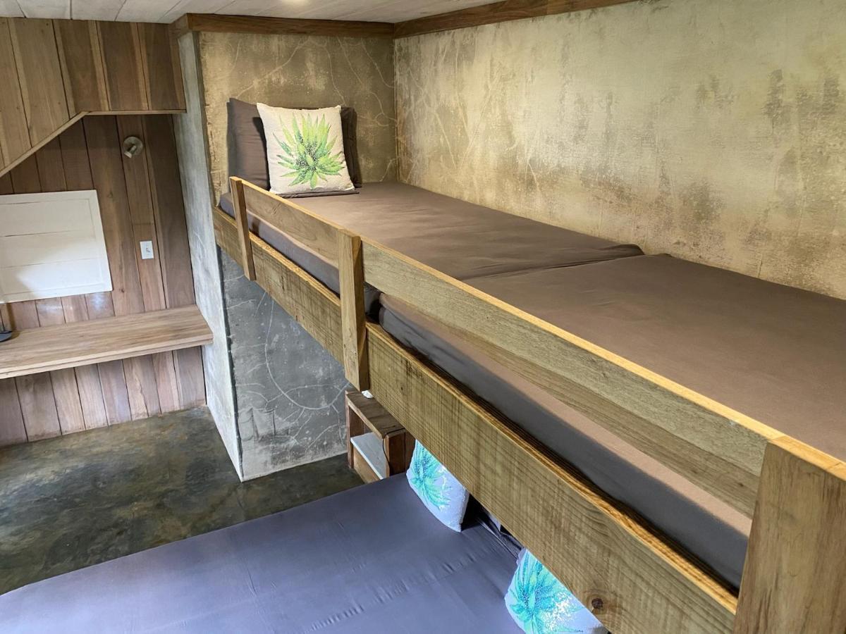 Finca Vela Lodge Bocas del Toro Eksteriør bilde